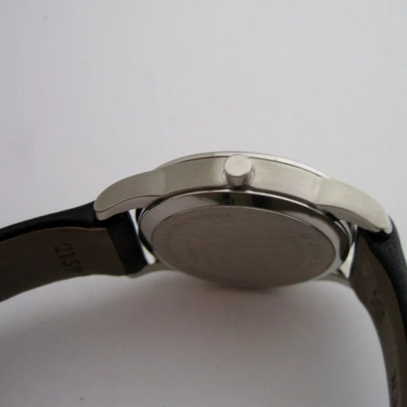 ***Brand New***  Movado Classic Museum Quartz Black Dial Ladies Watch - Picture 10 of 13